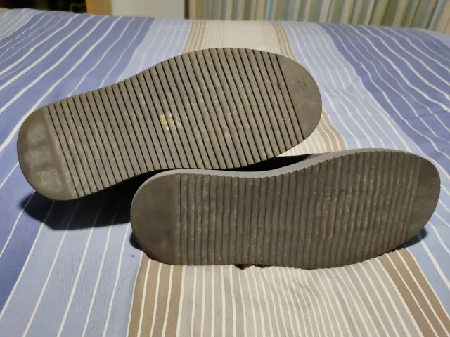 Botas Chelsea tipo ante Gris. Talla 44 nuevas