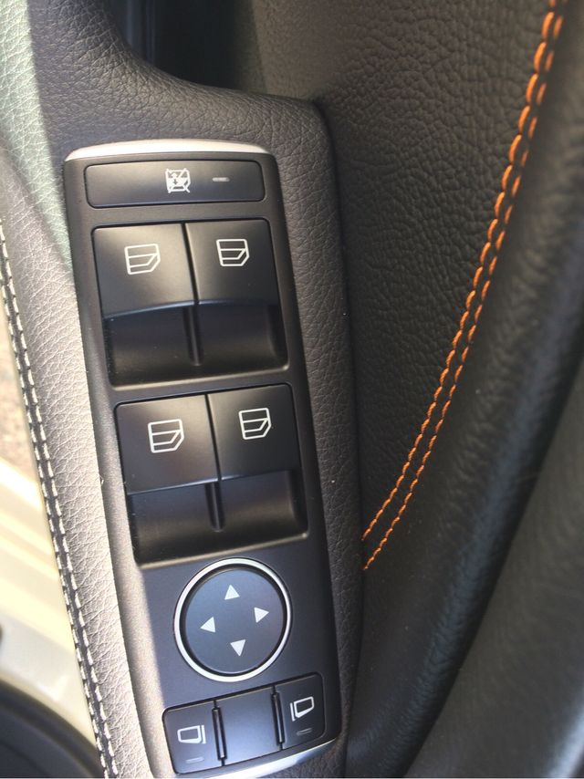 Mercedes-Benz Clase CLA 2015