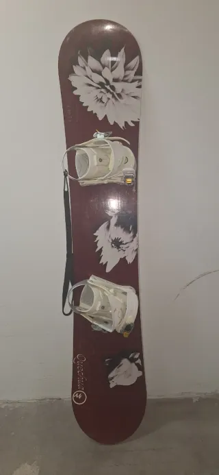 Tabla de Snowboard con Fijaciones