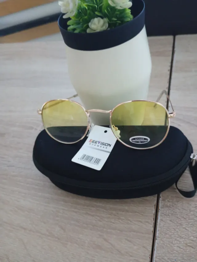 Gafas de sol SEEVISION doradas y amarillas