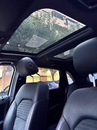 Mercedes-Benz Clase B200 AMG