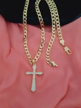 Cadena Cubana Baño Oro XP Dije Cruz Circonitas