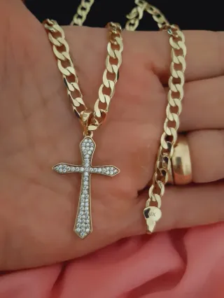 Cadena Cubana Baño Oro XP Dije Cruz Circonitas