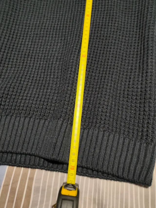 Jersey Jack and Jones Azul Oscuro. Nuevo. Talla M