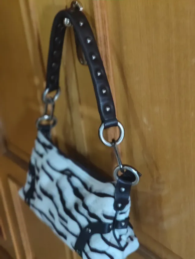 Bolso estampado cebra marrón y blanco
