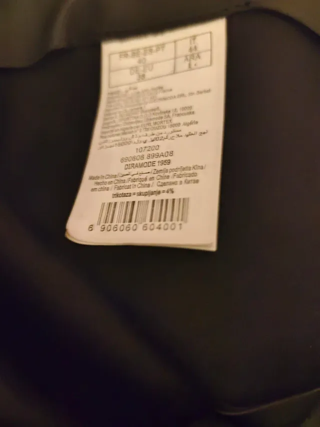 Minifalda polipiel negra