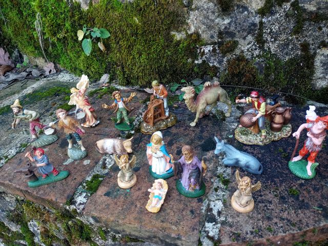 Lotto personaggi presepe