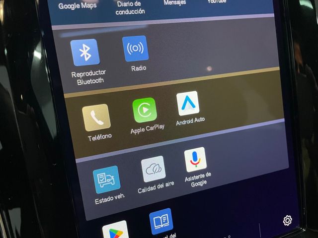 VOLVO XC60 2.0 T6 AWD Recharge Core Auto 2023