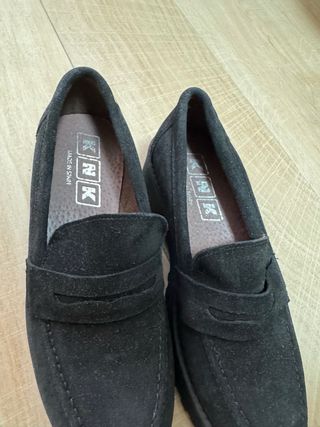 Mocasines negros de ante