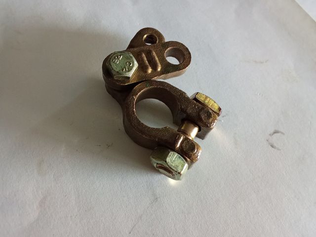 Terminal Batería Coche Bronce