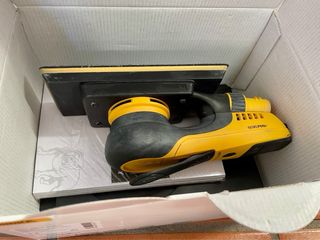 Mirka DEOS Lijadora Eléctrica Orbital