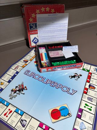 Eurosuperpoly Juego de Mesa