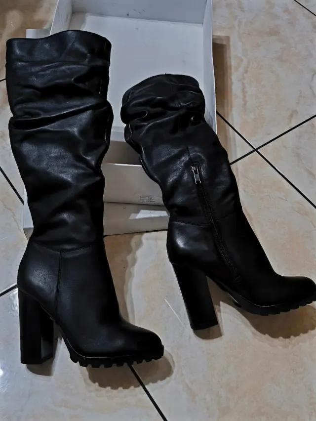 Stivali donna neri tacco alto