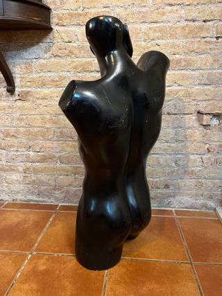 Maniquí Torso Hombre Negro