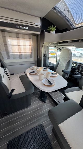 Autocaravana perfilada Roller Team Kronos 294TL