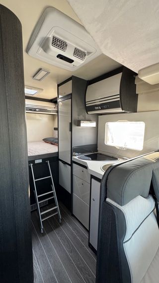 Autocaravana perfilada Roller Team Kronos 294TL