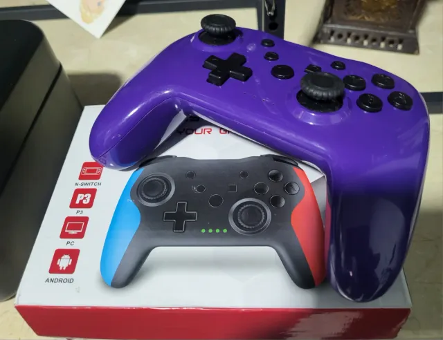 Mando Morado y Negro para Switch/PC/Android