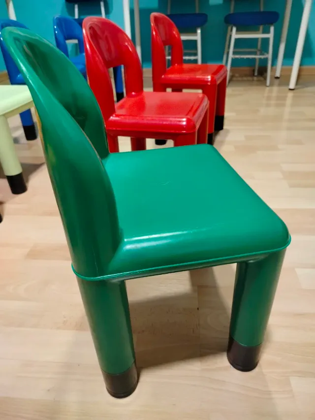 9 Sillas Infantiles TAGAR Talla 2