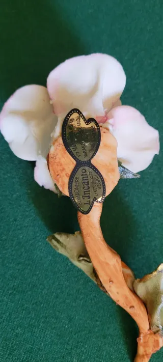 Soprammobile Capodimonte Fiore Rosa