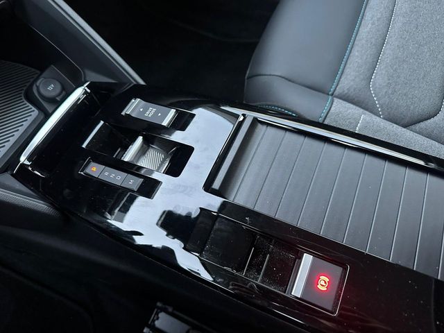 Citroën C4 BlueHDi 130 S&S EAT8 Shine