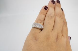 049-01-00047Anillo oro blanco 18k con diamantes