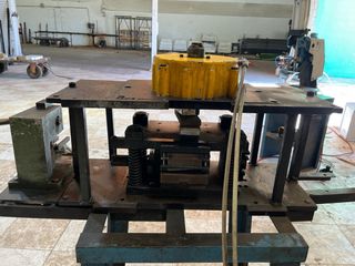 Máquina Punzonadora / Troqueladora Neumática.