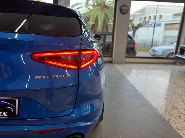 Alfa Romeo Stelvio 2.0 Gasolina 206kW (280CV) Veloce Q4