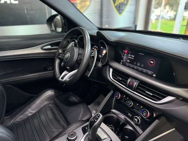 Alfa Romeo Stelvio 2.0 Gasolina 206kW (280CV) Veloce Q4