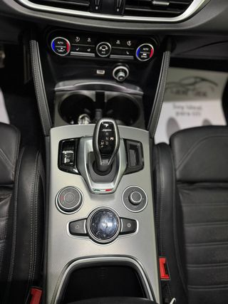 Alfa Romeo Stelvio 2.0 Gasolina 206kW (280CV) Veloce Q4