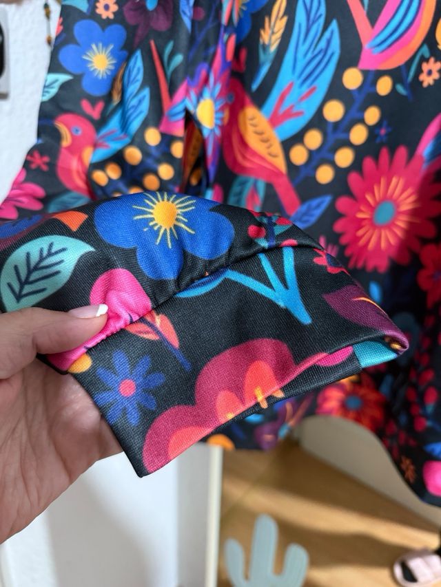 Sudadera estampada flores y pájaros