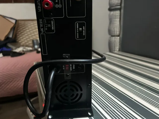 Amplificador Acoustic Control PW-200