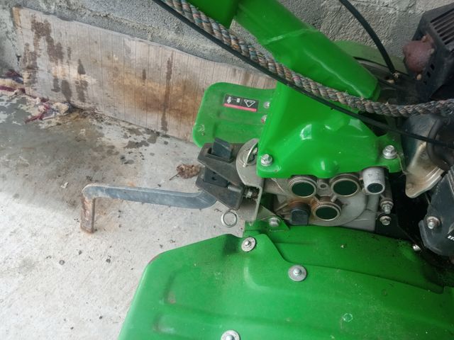 Motoazada poco uso.De esto no hago envios