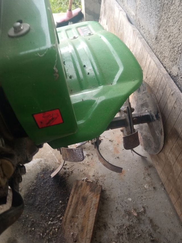 Motoazada poco uso.De esto no hago envios