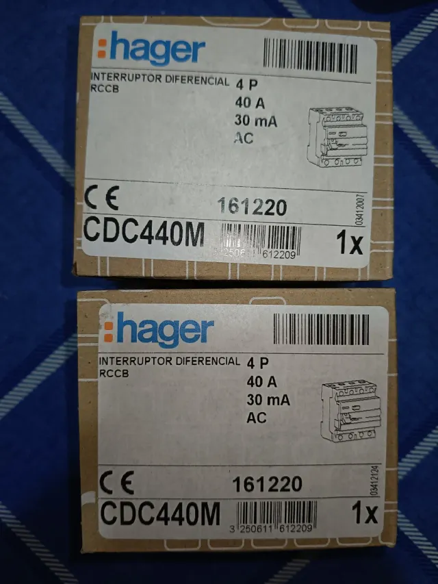 2 Interruptores Diferenciales Hager CDC440M