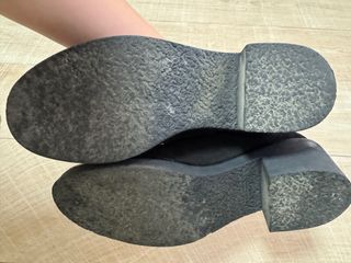 Zapatos negros de ante con doble hebilla