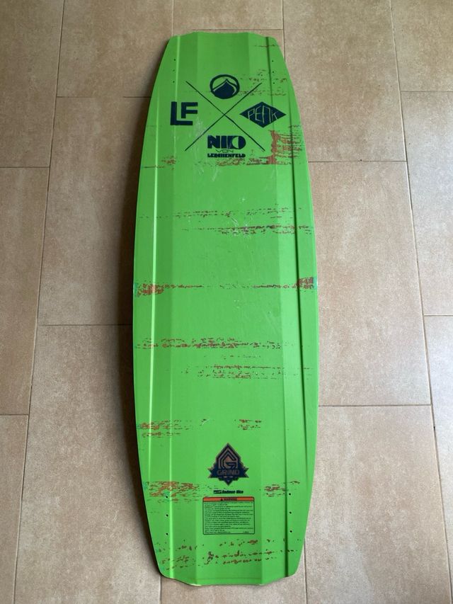 Tabla Wakeboard Liquid Force Peak