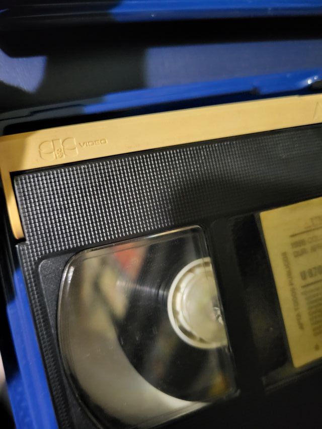 VHS Howard Primera Edición Videoclub