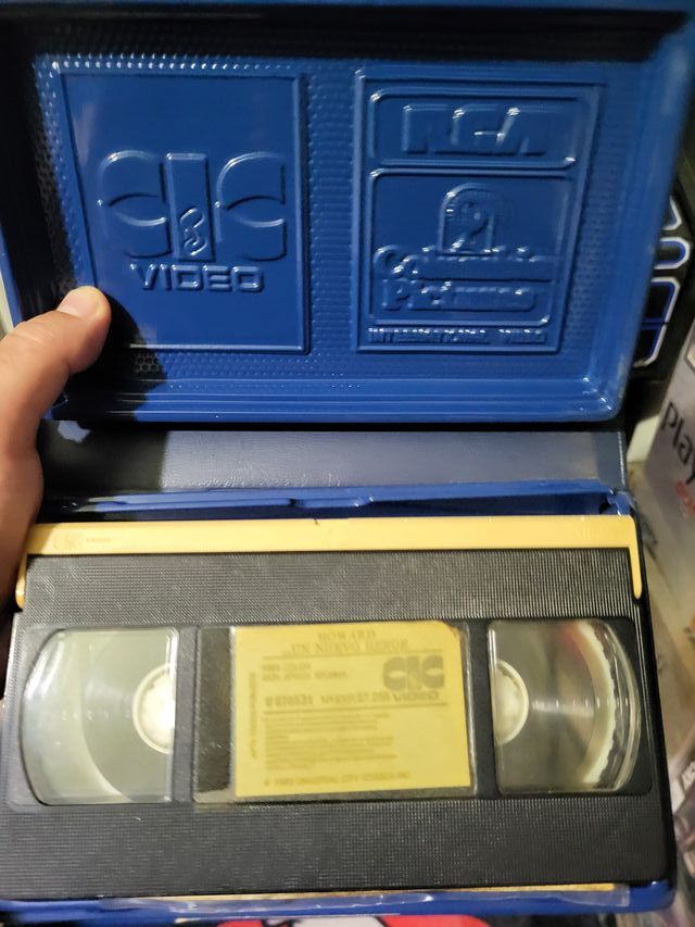 VHS Howard Primera Edición Videoclub
