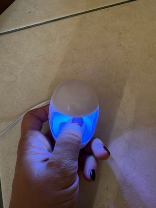 Set Manicure - mini macaron lamp e Layla Polish