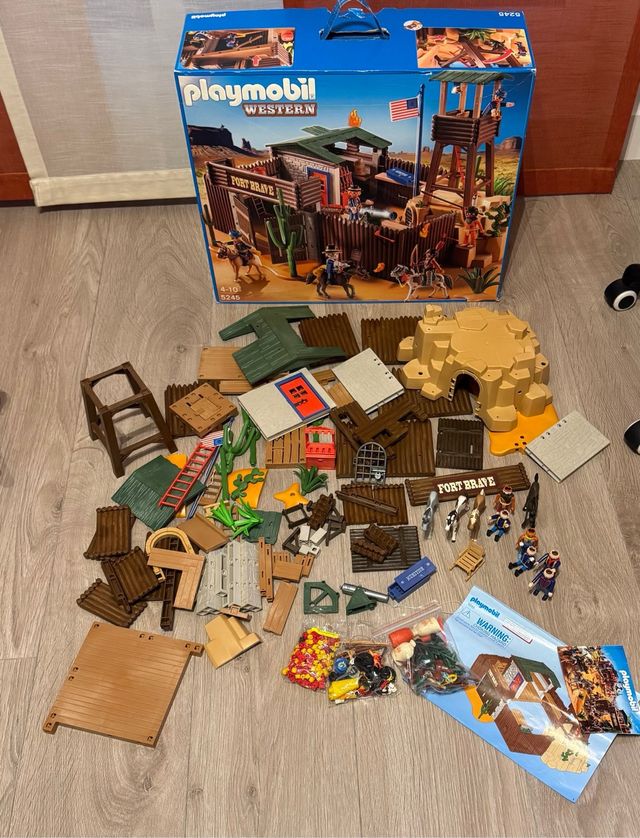 Nuevo Playmobil Fuerte del Oeste 5245 Completo