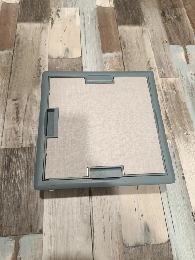 Cajas Eléctricas de Suelo