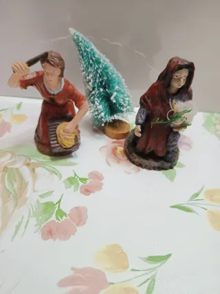 Figura Belén Mujer con Cesta