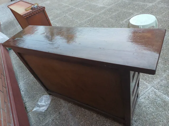 Mueble recibidor de madera