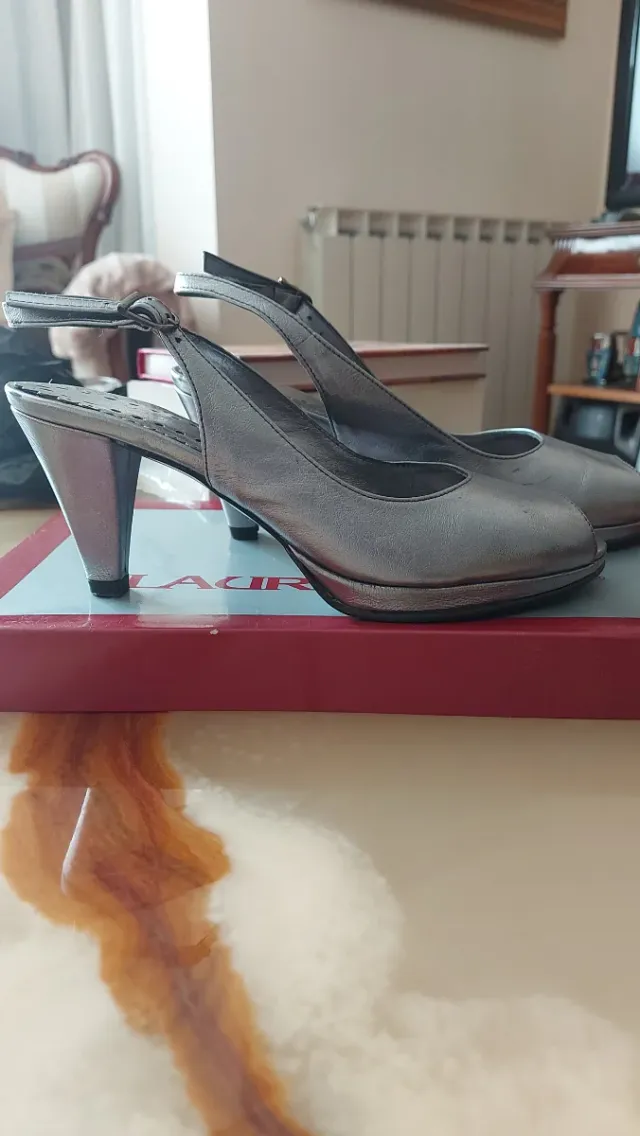 Zapatos Peep-toe Piel Laura Amat Plataforma