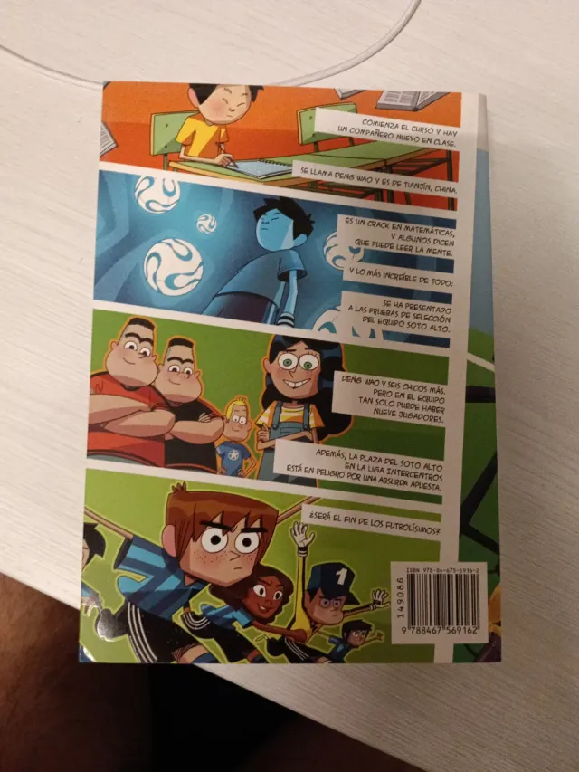 Los Futbolísimos 3: El misterio del portero fan...