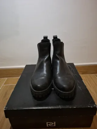 Stivaletti Tata Pelle N.36