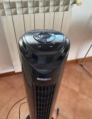 Ventilatore a torre nero