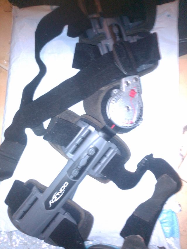 Rodillera Ortopédica Donjoy