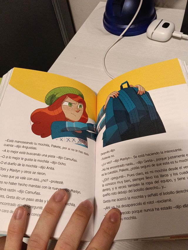 Los Futbolísimos 5: El misterio del robo imposi...