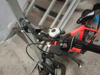 Bicicleta Infantil B'TWIN 24